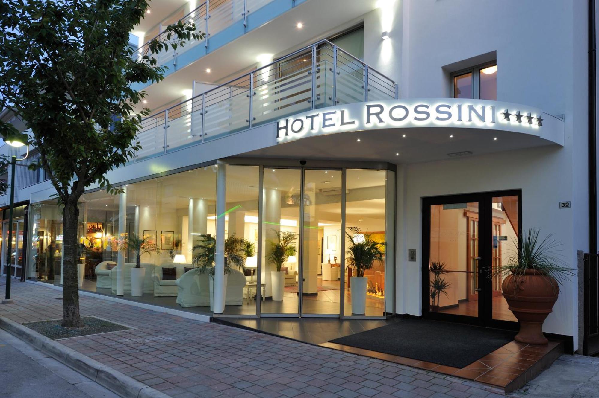 Hotel Rossini 4S Lignano Sabbiadoro Eksteriør billede